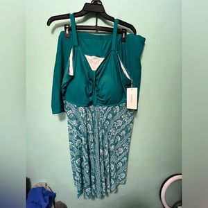 Bloomchic size 30 top and bottom tankini set new with tags